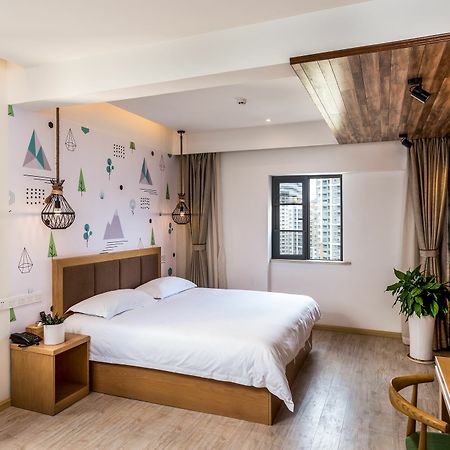 Blossom Play&Design Hotel Kunming Dış mekan fotoğraf